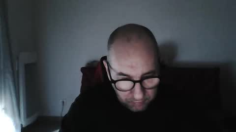 Snapshot of mat11efou chatting on 02-06-26, 10:29 mat11efou online show from 02-06-26, 10:29