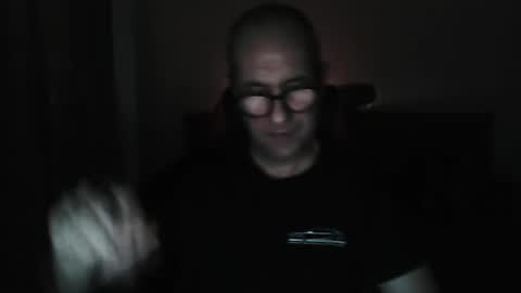 Snapshot of mat11efou chatting on 02-16-26, 04:52 mat11efou online show from 02-16-26, 04:52