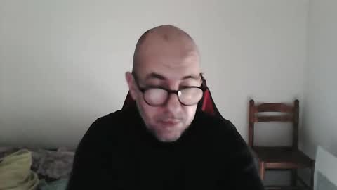 Snapshot of mat11efou chatting on 03-08-26, 10:08 mat11efou online show from 03-08-26, 10:08