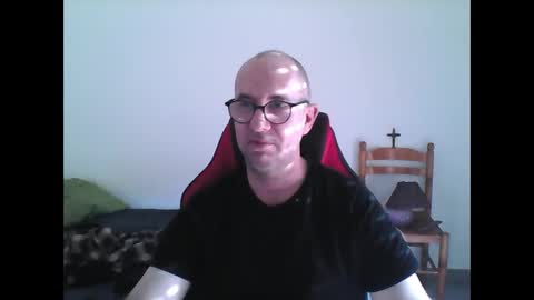 Snapshot of mat11efou chatting on 03-15-26, 04:13 mat11efou online show from 03-15-26, 04:13