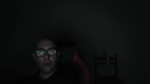 Snapshot of mat11efou chatting on 03-17-26, 01:32 mat11efou online show from 03-17-26, 01:32