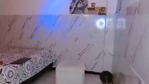 Snapshot of mat_kush chatting on 10-15-25, 05:07 Matt online show from 10-15-25, 05:07