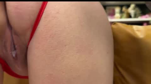 Jer and Kel online show from 12-15-25, 04:33