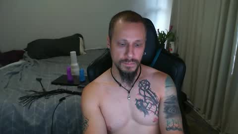 Matchy online show from 01-31-25, 06:13