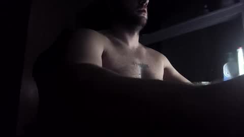 Snapshot of mateee7 chatting on 11-23-25, 02:11 Lucas online show from 11-23-25, 02:11