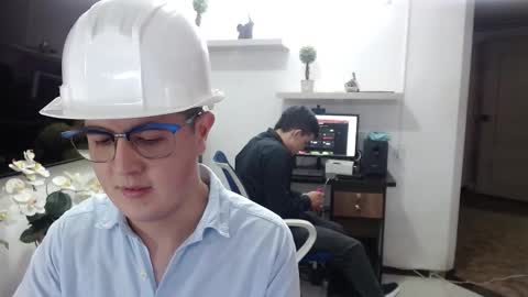  MATEO STRONG  online show from 01-14-26, 08:14