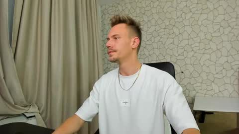 MateoBenjamin online show from 12-14-24, 01:06