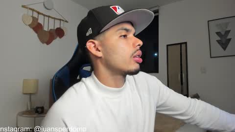 Snapshot of mateoleone chatting on 09-21-25, 11:17 Matt online show from 09-21-25, 11:17