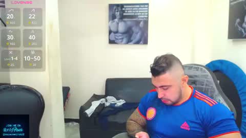 Snapshot of mateosexyhot22 chatting on 06-27-26, 05:07 Mateo online show from 06-27-26, 05:07