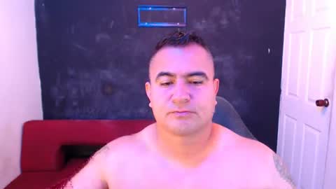 Snapshot of mateosexyhot22 chatting on 07-05-26, 01:40 Mateo online show from 07-05-26, 01:40
