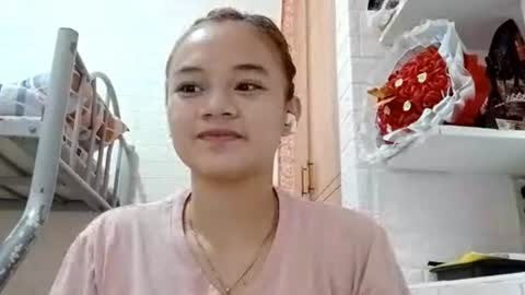 Snapshot of mathakirvin chatting on 07-07-26, 05:43 Noelle online show from 07-07-26, 05:43