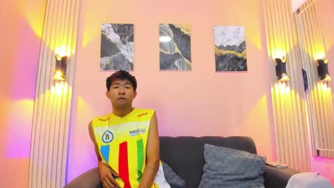 Snapshot of matheodark_ chatting on 05-19-26, 12:11 matheodark_ online show from 05-19-26, 12:11
