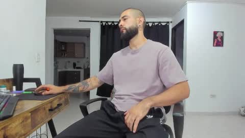 Matheus     online show from 03-06-26, 11:12