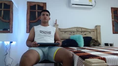 mathews__ online show from 11-19-25, 02:33