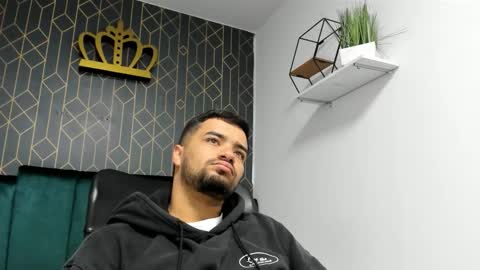 Mathews online show from 01-08-26, 11:56