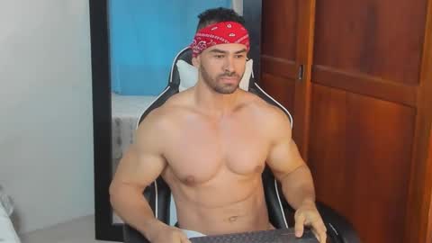 mathews_smith online show from 11-28-25, 11:24