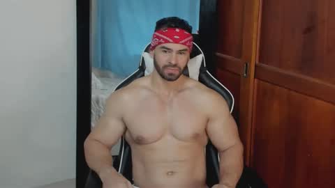 Snapshot of mathews_smith chatting on 05-06-26, 11:37 mathews_smith online show from 05-06-26, 11:37