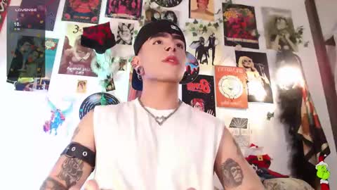 Mathew                        online show from 12-30-24, 02:20