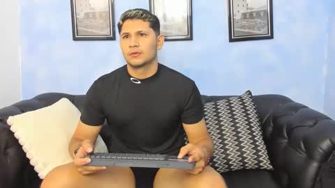 Snapshot of mathias_cocks chatting on 09-16-25, 04:02 mathias cocks online show from 09-16-25, 04:02