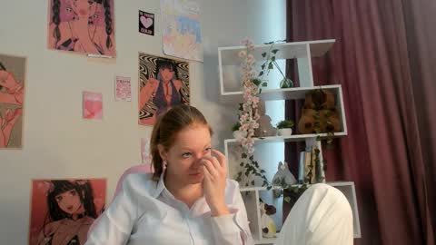 Snapshot of mathildamcatee chatting on 10-02-25, 09:16 Rita online show from 10-02-25, 09:16