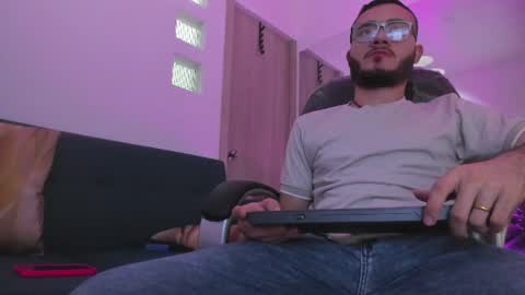 matia zelvya online show from 06-18-26, 12:20