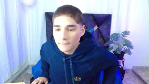 Mati online show from 10-28-25, 01:36