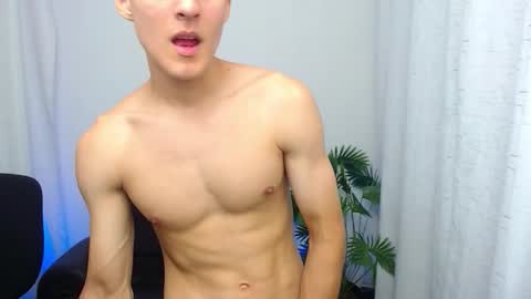 Matias online show from 12-04-25, 02:59