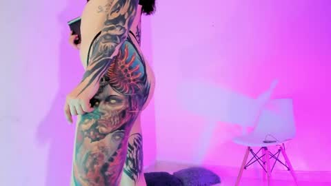 Matilda Davis online show from 06-06-26, 04:39