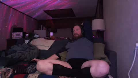 Snapshot of matross43 chatting on 02-17-26, 05:48 matross43 online show from 02-17-26, 05:48