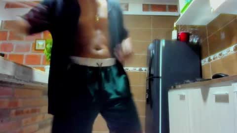Snapshot of matt11beefycock chatting on 05-23-26, 04:50 ANDRES online show from 05-23-26, 04:50