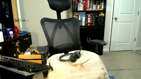 matt1967atl online show from 12-18-25, 04:35