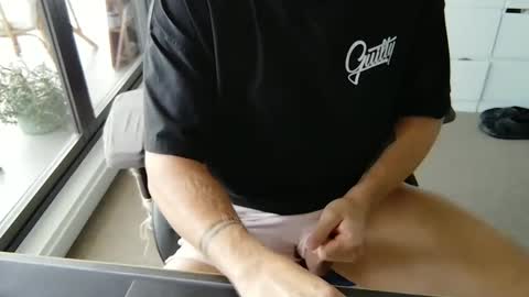 MRD online show from 01-24-25, 02:49