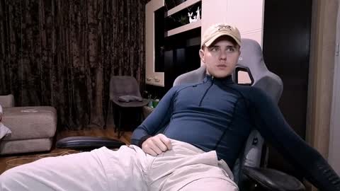 Matt online show from 02-09-25, 04:04