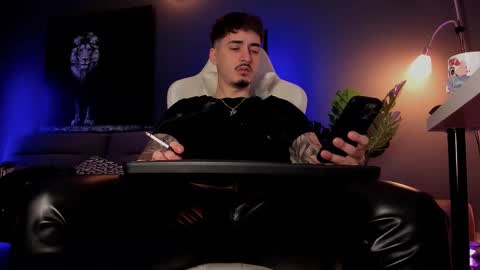 Matt online show from 03-09-26, 08:07