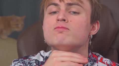 Snapshot of mattcashxxx chatting on 02-08-25, 02:15 Matt Cash online show from 02-08-25, 02:15