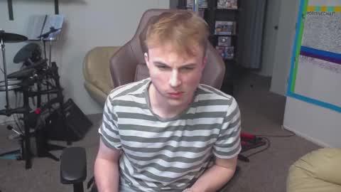 Snapshot of mattcashxxx chatting on 03-02-25, 05:04 Matt Cash online show from 03-02-25, 05:04