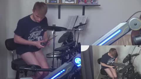 Snapshot of mattcashxxx chatting on 03-05-25, 02:14 Matt Cash online show from 03-05-25, 02:14