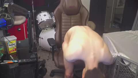 Snapshot of mattcashxxx chatting on 11-13-25, 02:10 Matt Cash online show from 11-13-25, 02:10