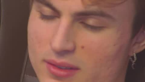 Snapshot of mattcashxxx chatting on 11-21-25, 02:10 Matt Cash online show from 11-21-25, 02:10