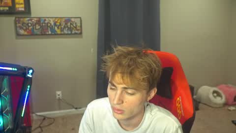 Snapshot of mattcashxxx chatting on 05-03-26, 01:22 Matt Cash online show from 05-03-26, 01:22
