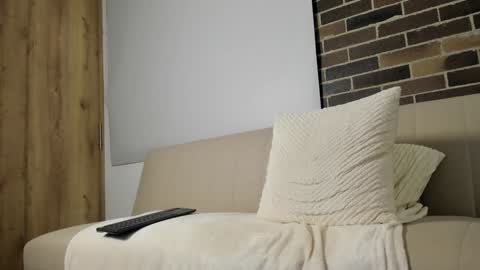 Snapshot of mattclawjean chatting on 12-19-24, 01:07 mattaclawjean online show from 12-19-24, 01:07