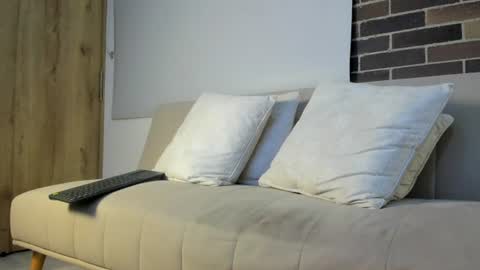 Snapshot of mattclawjean chatting on 06-11-26, 02:53 mattaclawjean online show from 06-11-26, 02:53