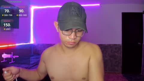 Snapshot of mattcoom chatting on 01-24-25, 11:15 Matt Coom Independent model online show from 01-24-25, 11:15