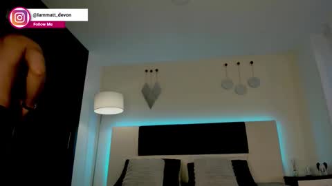 Snapshot of mattdevon chatting on 12-17-25, 04:18 Matt online show from 12-17-25, 04:18