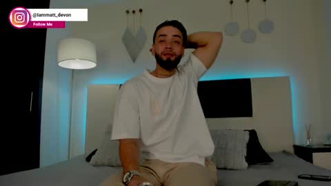Snapshot of mattdevon chatting on 12-20-25, 04:30 Matt online show from 12-20-25, 04:30