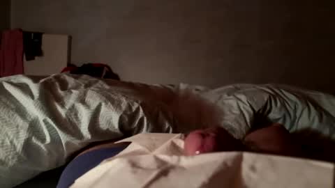 Snapshot of mattdurand17 chatting on 12-27-24, 01:39 matt online show from 12-27-24, 01:39