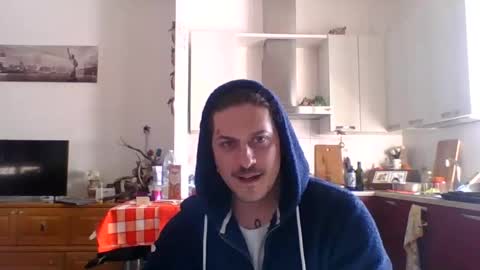 matteushh87 online show from 02-04-25, 09:38