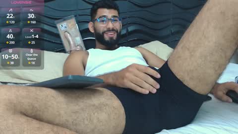 Snapshot of mattewrey chatting on 12-20-24, 10:22 Mattew online show from 12-20-24, 10:22