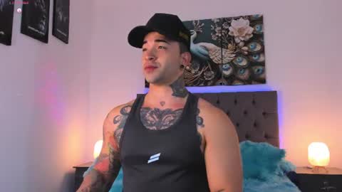 Matthew INDEPENDENT MODEL online show from 07-09-26, 02:04