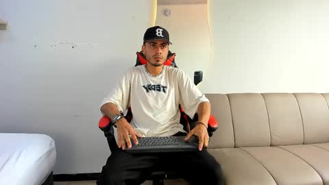 Matthew online show from 12-20-25, 07:21